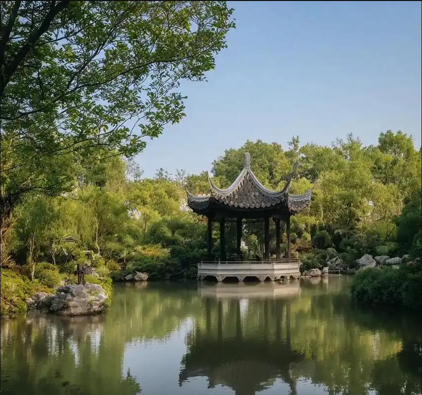 泰安泰山雨寒餐饮有限公司